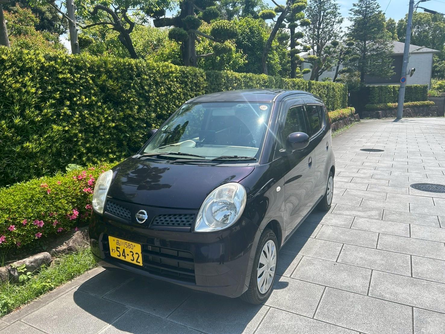モコ 　4人乗り